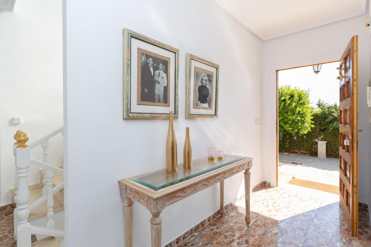 Fidalsa Grand White House Tangel
