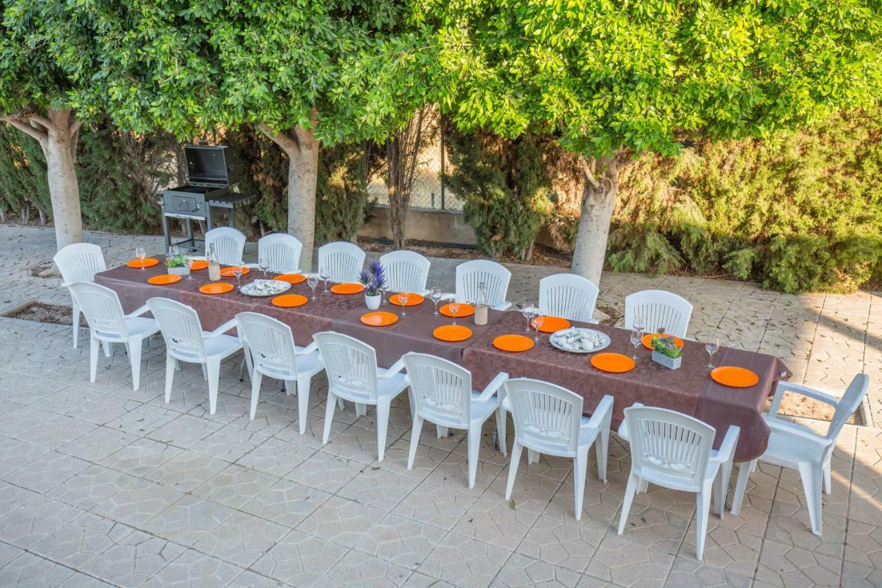 Villa Fidalsa Grand White House Tangel
