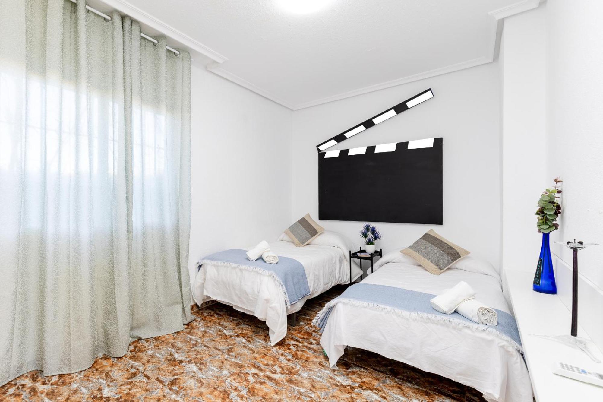 Fidalsa Grand White House Tangel